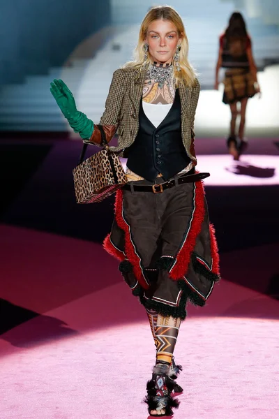 Look 6